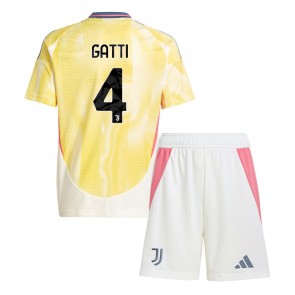 Juventus Federico Gatti #4 Dětské Venkovní dres komplet 2024-25 Krátký Rukáv (+ trenýrky)